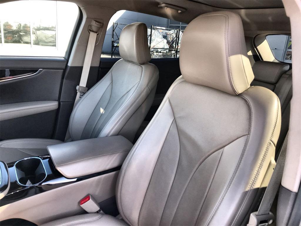 used 2022 Lincoln Nautilus car, priced at $39,500