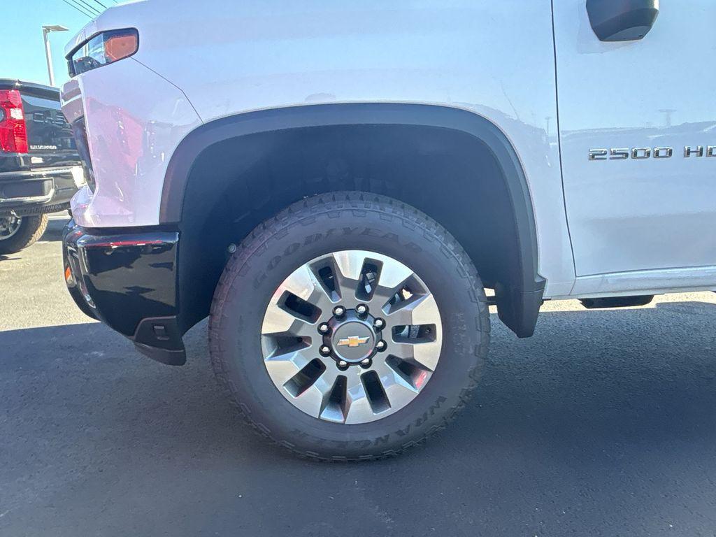 new 2026 Chevrolet Silverado 2500 car, priced at $66,977