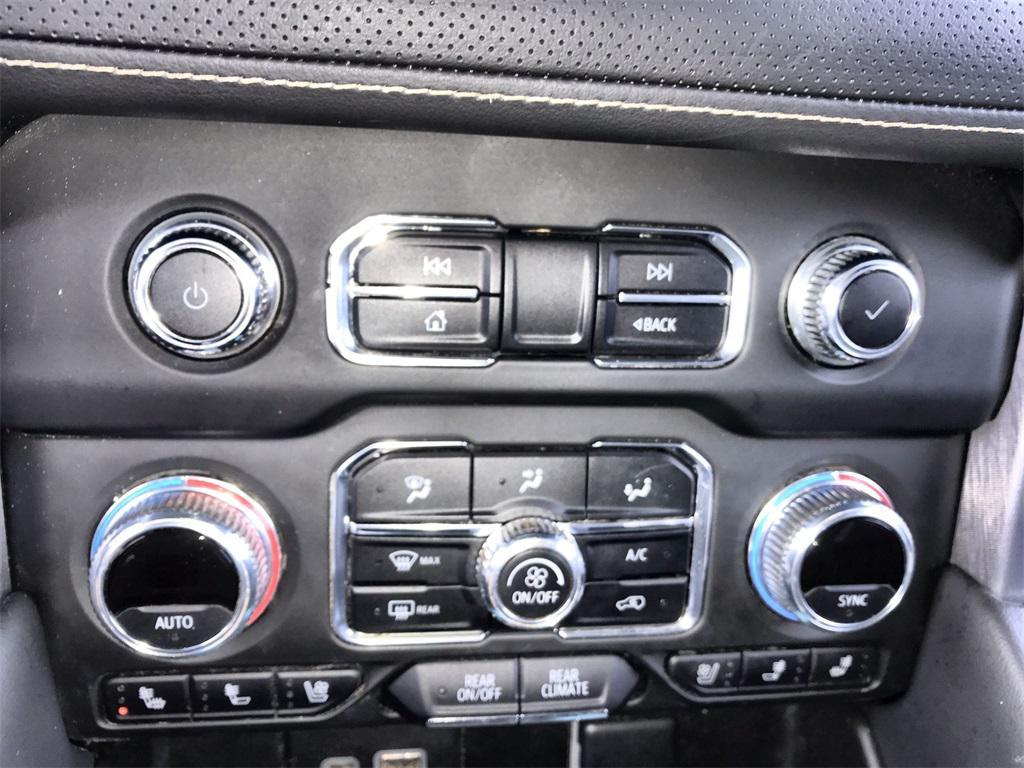 used 2022 GMC Yukon car, priced at $56,975