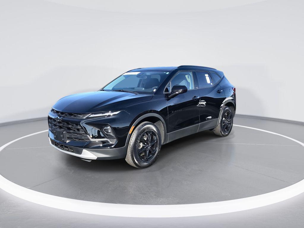 used 2024 Chevrolet Blazer car, priced at $28,997
