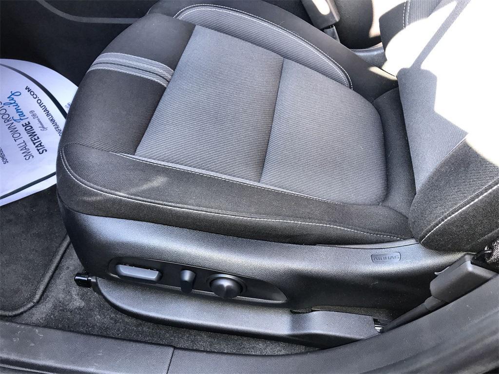 used 2024 Chevrolet Blazer car, priced at $28,997