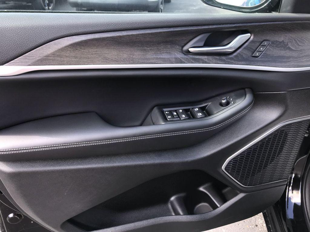 new 2026 Jeep Grand Cherokee L car