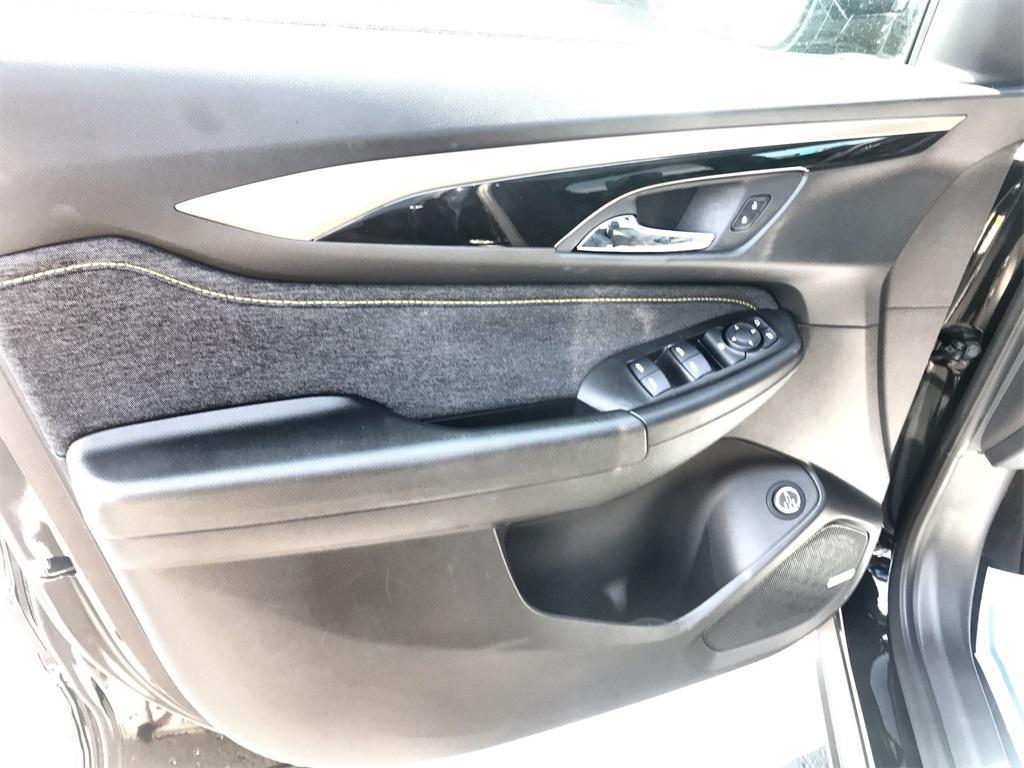 new 2025 Chevrolet TrailBlazer car, priced at $29,257