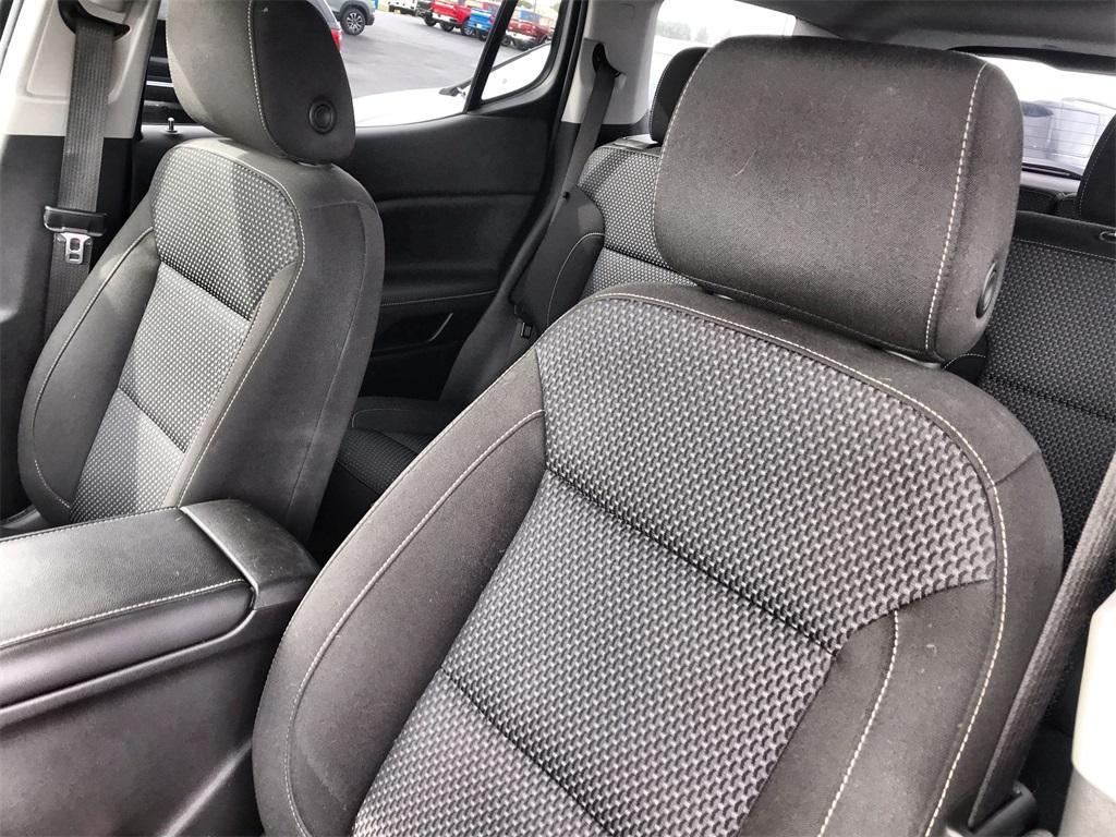 used 2023 GMC Acadia car, priced at $28,888