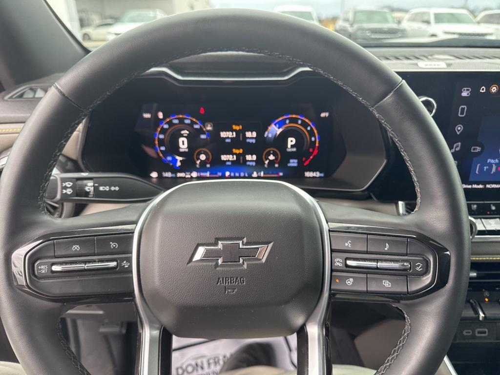 used 2023 Chevrolet Colorado car, priced at $45,114