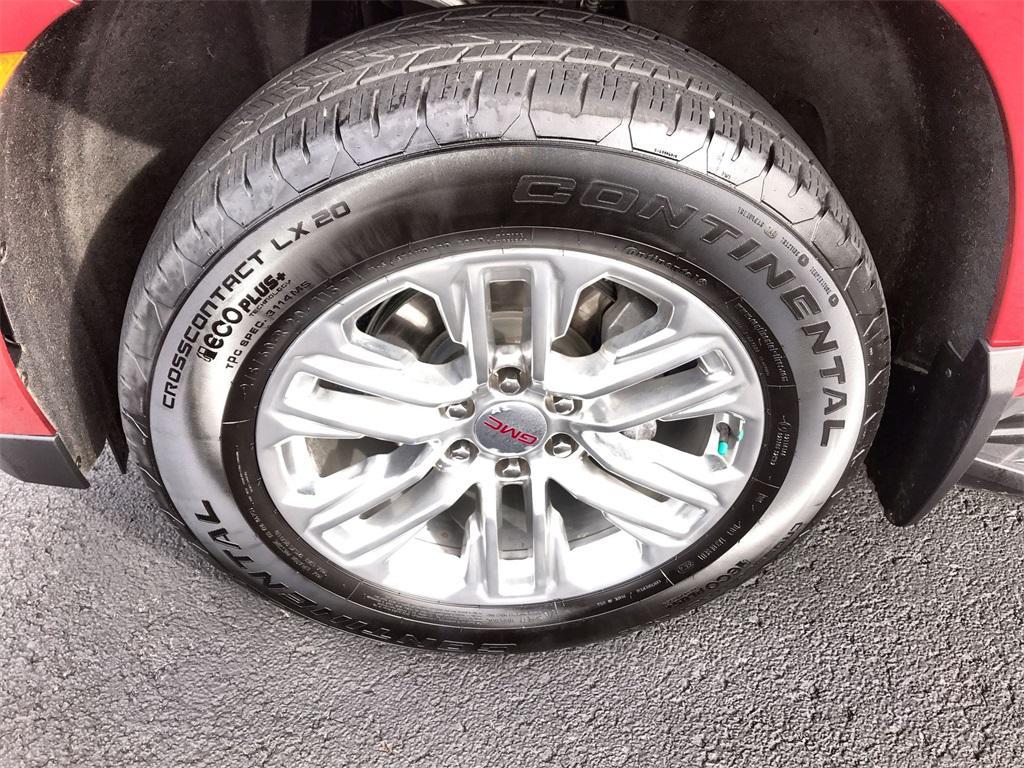 used 2024 GMC Yukon car, priced at $61,750