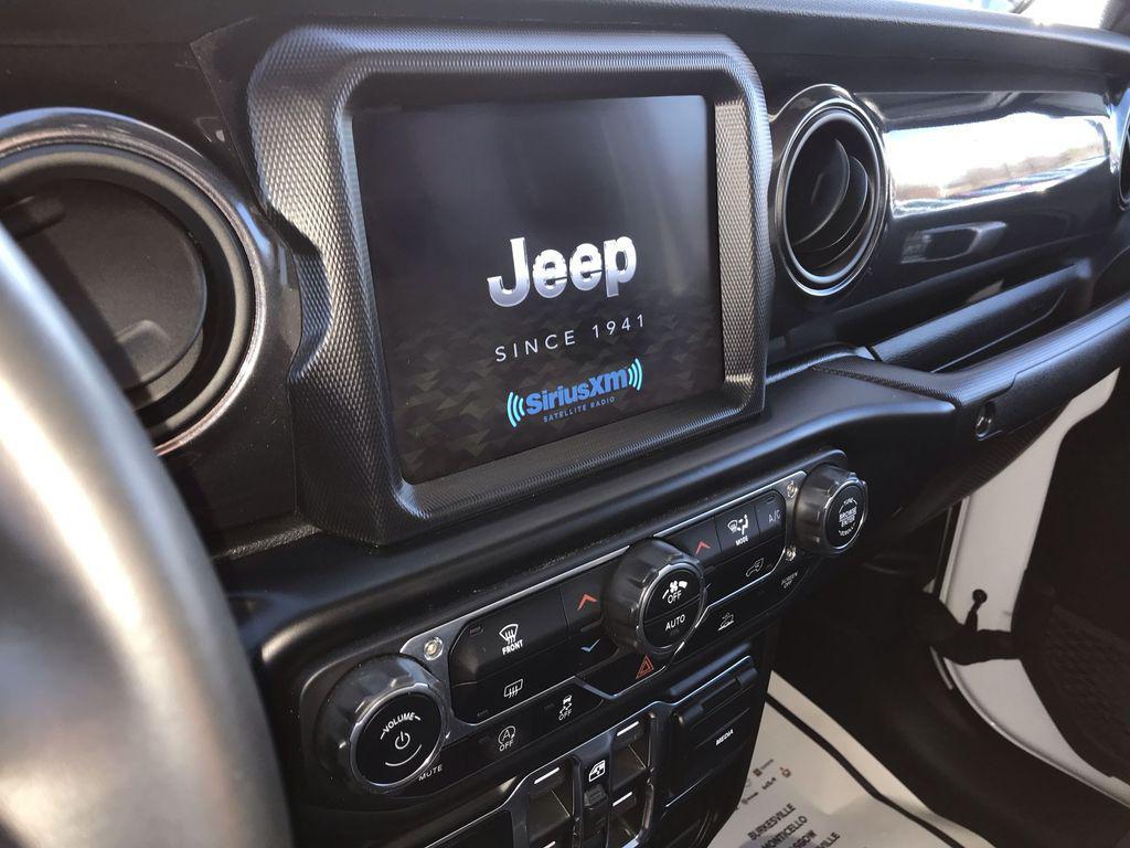 used 2022 Jeep Gladiator car, priced at $34,960