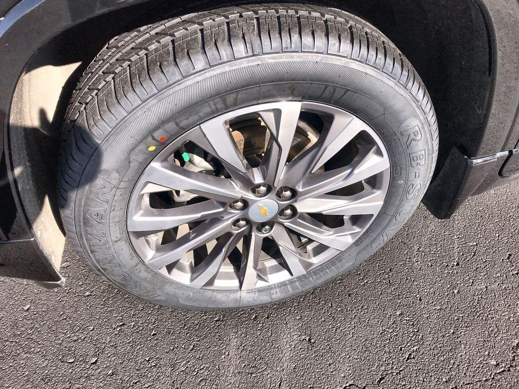 used 2023 Chevrolet Traverse car, priced at $36,946