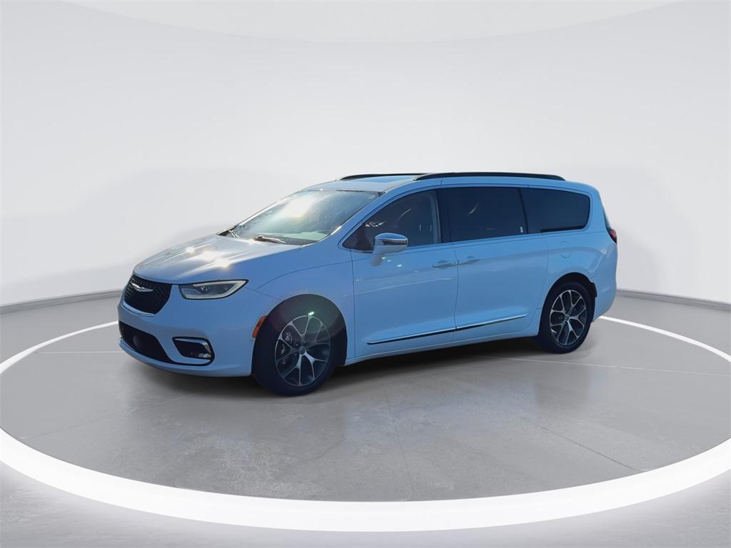 used 2022 Chrysler Pacifica car, priced at $28,845