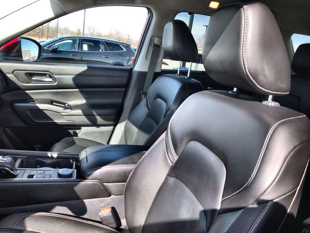 used 2023 Nissan Pathfinder car, priced at $27,956