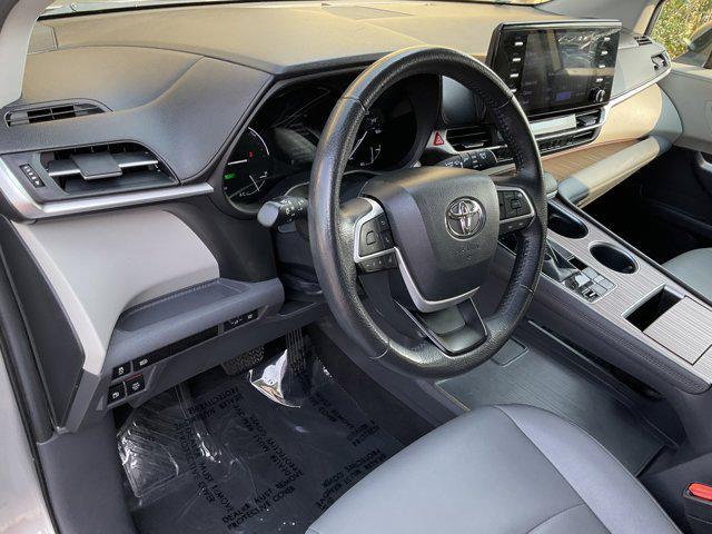 used 2024 Toyota Sienna car, priced at $37,499