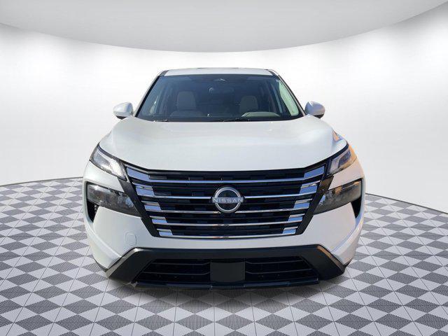 used 2025 Nissan Rogue car, priced at $19,999