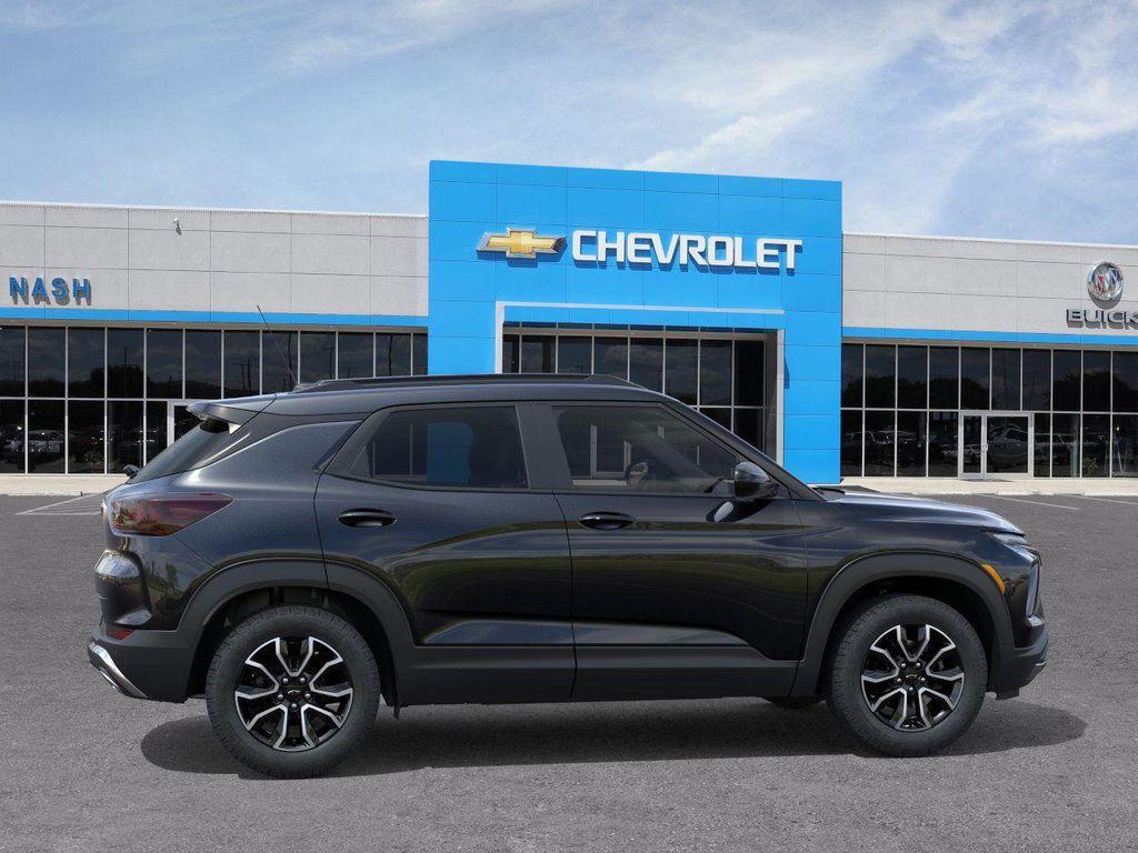 new 2026 Chevrolet TrailBlazer car, priced at $30,880