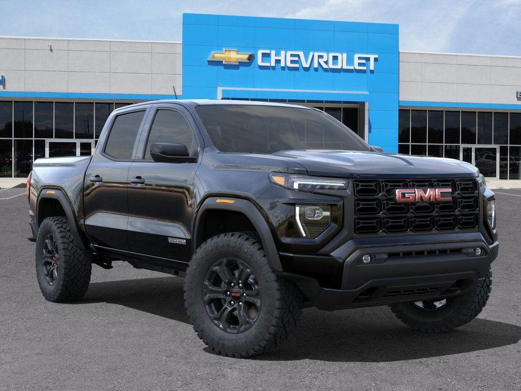 new 2025 GMC Canyon car, priced at $35,795