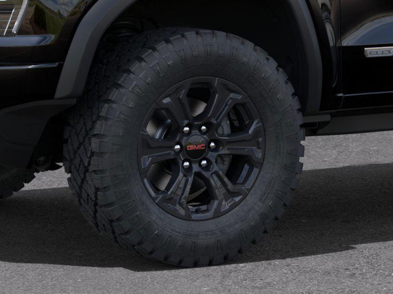 new 2025 GMC Canyon car, priced at $35,795