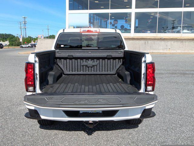 new 2025 Chevrolet Colorado car, priced at $40,877