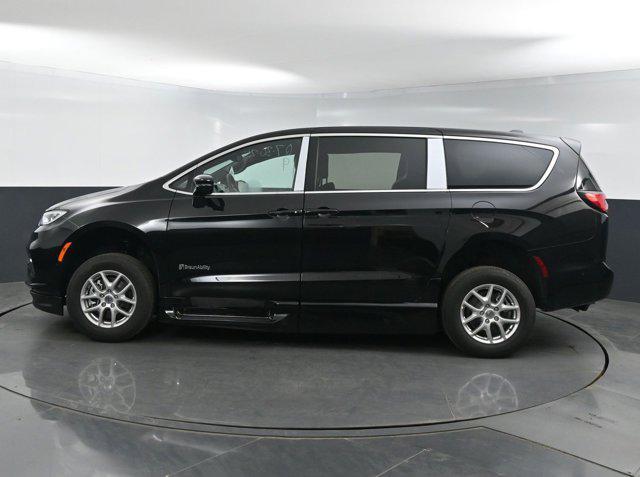 used 2025 Chrysler Pacifica car, priced at $82,245