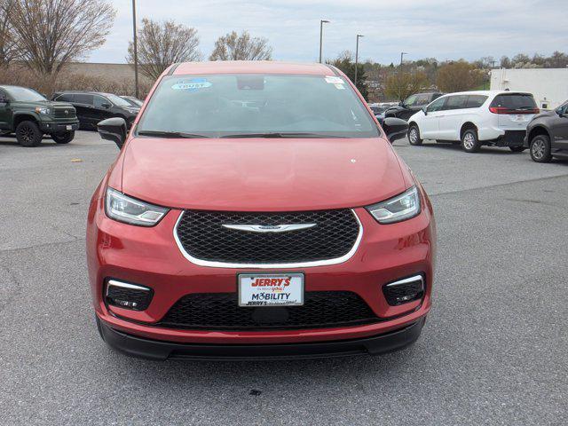 used 2025 Chrysler Pacifica car, priced at $81,440