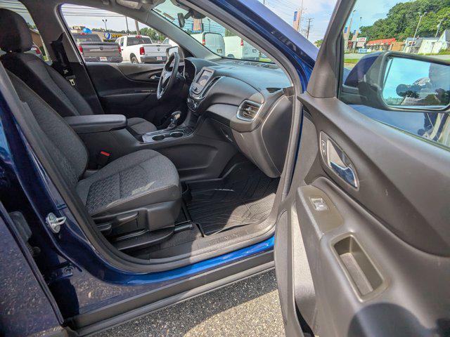 used 2022 Chevrolet Equinox car, priced at $23,254