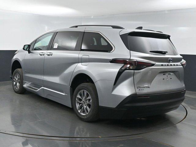 used 2025 Toyota Sienna car, priced at $84,660