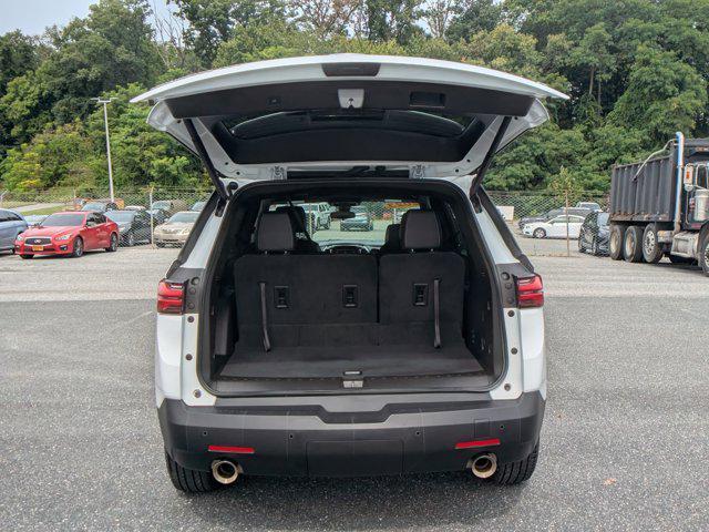 used 2023 Chevrolet Traverse car, priced at $33,497