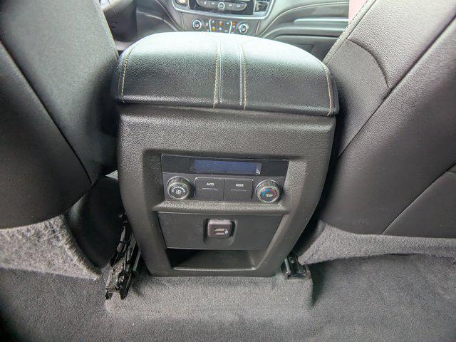 used 2023 Chevrolet Traverse car, priced at $33,497