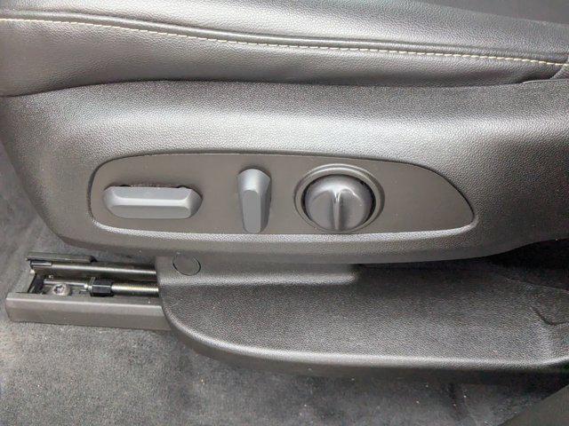 used 2023 Chevrolet Traverse car, priced at $33,497