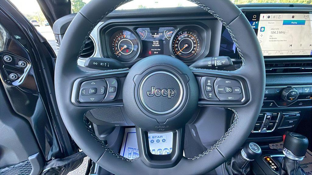 new 2025 Jeep Gladiator car, priced at $36,772