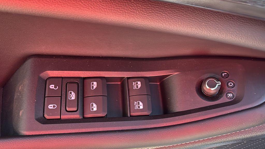 new 2025 Jeep Grand Cherokee car, priced at $36,271