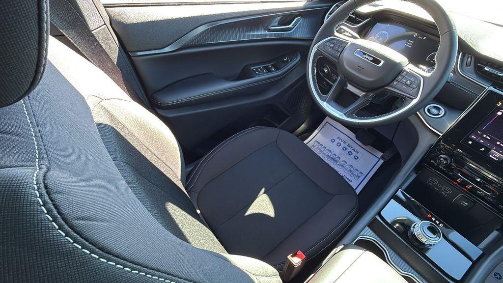 new 2025 Jeep Grand Cherokee L car, priced at $36,950