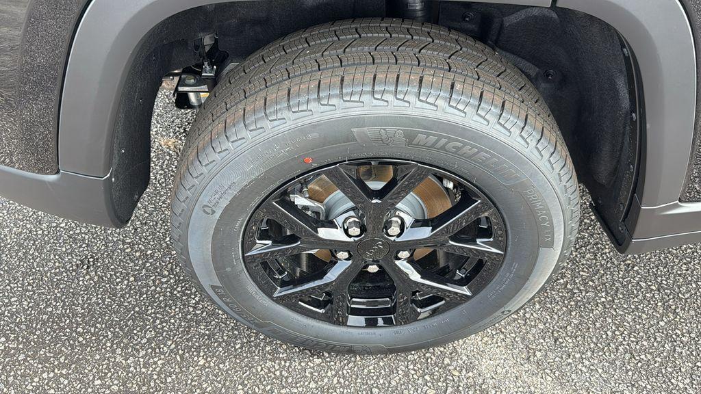 new 2025 Jeep Grand Cherokee car, priced at $37,241