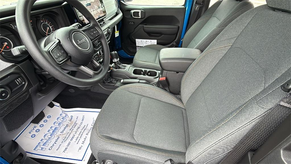 new 2026 Jeep Wrangler car, priced at $31,250