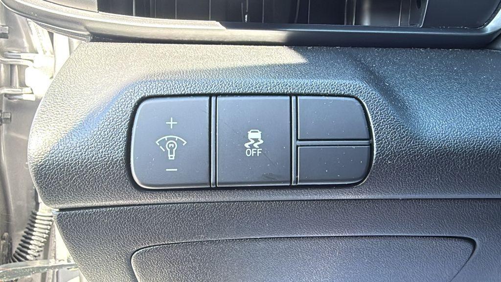 used 2025 Hyundai Elantra car, priced at $24,990