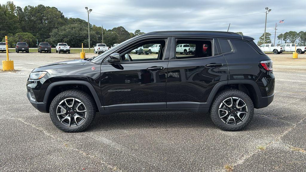 new 2026 Jeep Compass car, priced at $32,170