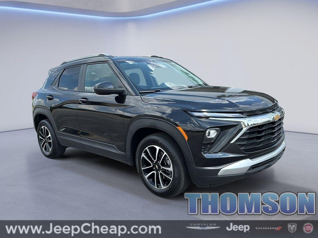 used 2025 Chevrolet TrailBlazer car, priced at $20,563