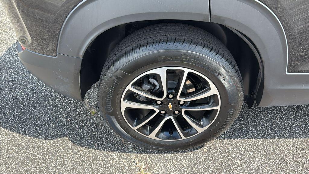 used 2025 Chevrolet TrailBlazer car, priced at $20,563