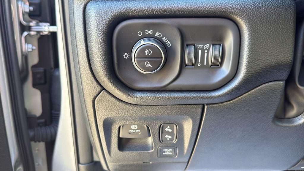 new 2026 Ram 1500 car, priced at $60,432