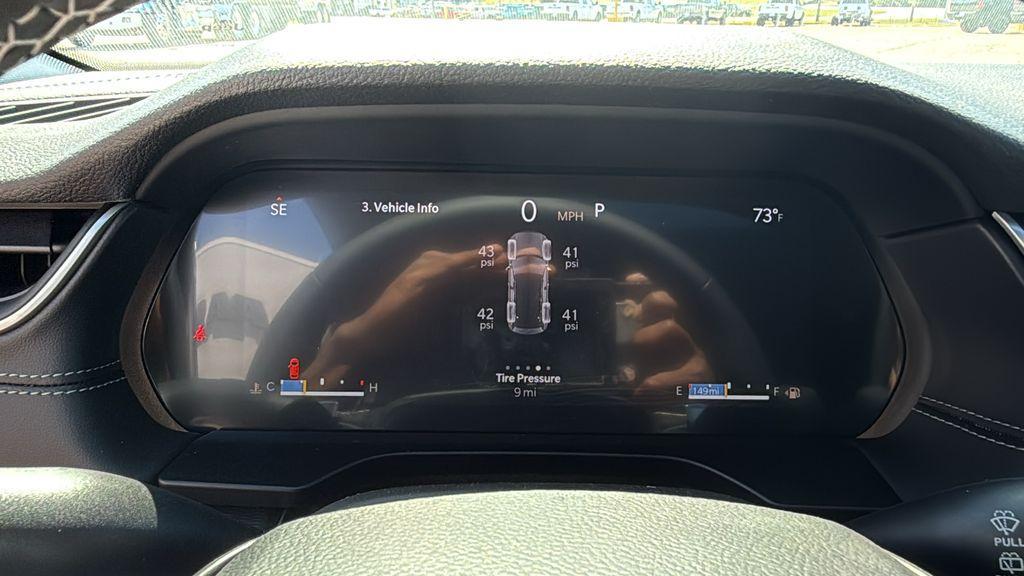 new 2025 Jeep Grand Cherokee car, priced at $32,990