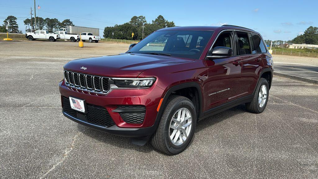 new 2025 Jeep Grand Cherokee car, priced at $35,641