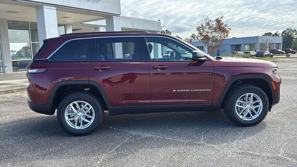 new 2025 Jeep Grand Cherokee car, priced at $35,641
