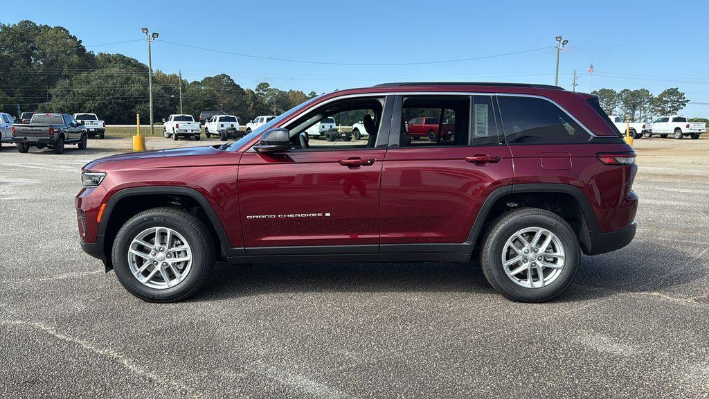 new 2025 Jeep Grand Cherokee car, priced at $35,641