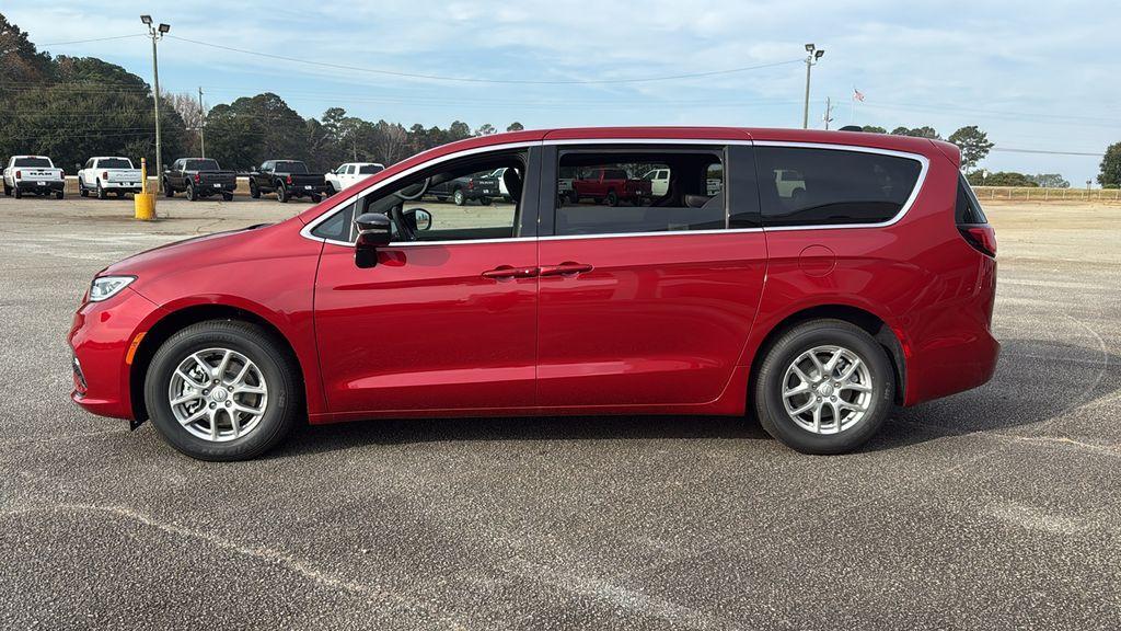 new 2026 Chrysler Pacifica car, priced at $40,272