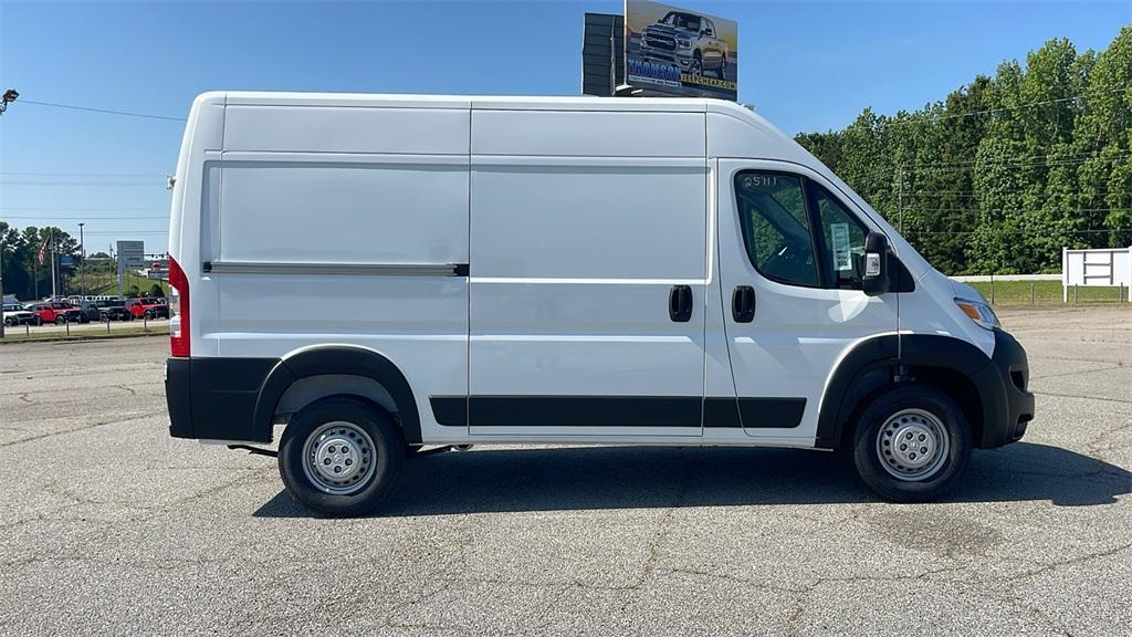 new 2025 Ram ProMaster 2500 car, priced at $42,700