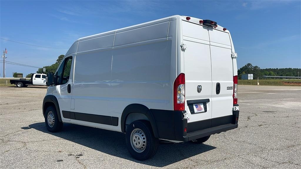 new 2025 Ram ProMaster 2500 car, priced at $42,700