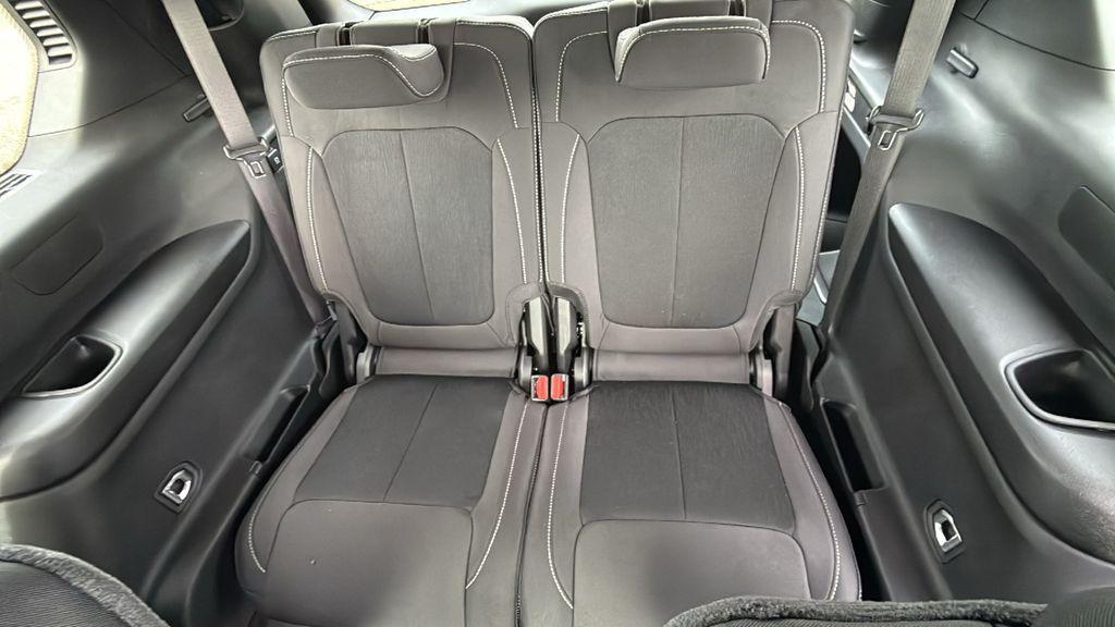 new 2025 Jeep Grand Cherokee L car, priced at $38,472