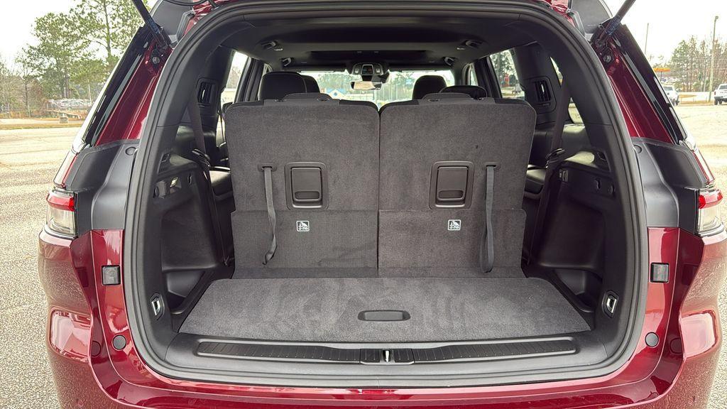 new 2025 Jeep Grand Cherokee L car, priced at $38,472