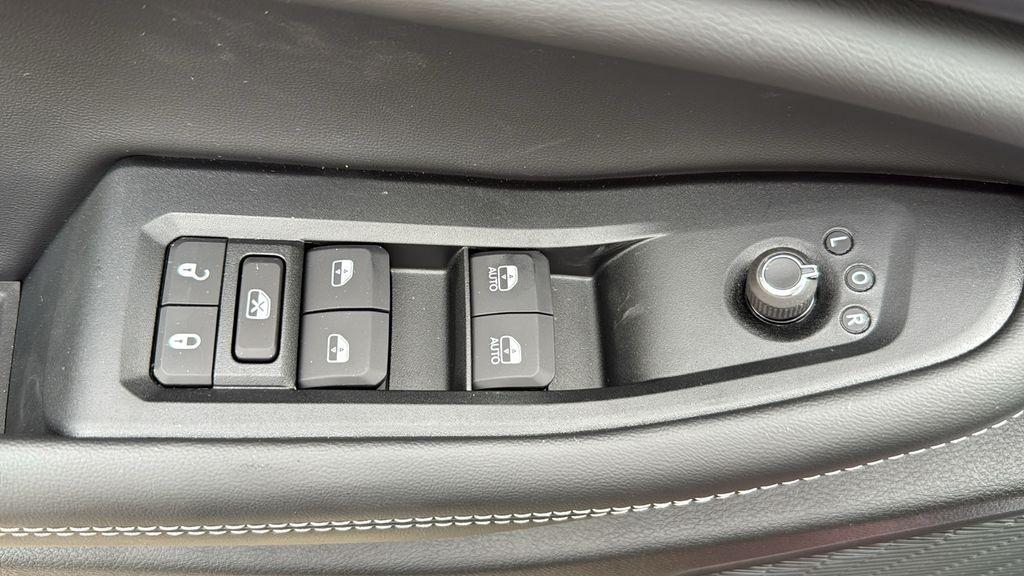 new 2025 Jeep Grand Cherokee L car, priced at $38,472