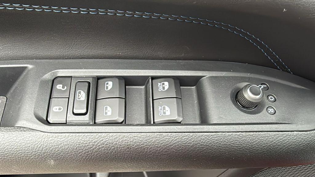 new 2026 Jeep Compass car, priced at $28,990