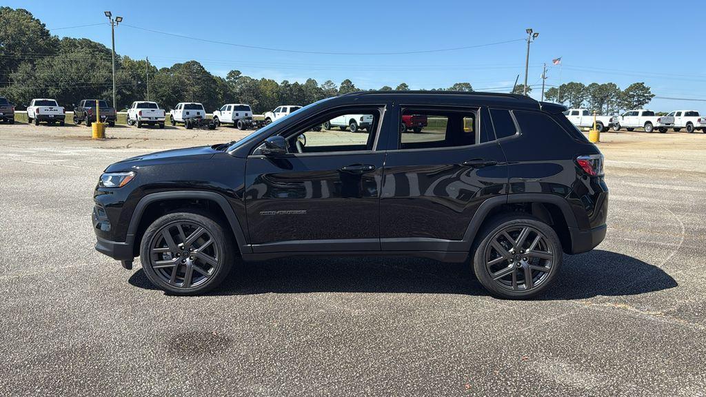 new 2026 Jeep Compass car, priced at $33,270