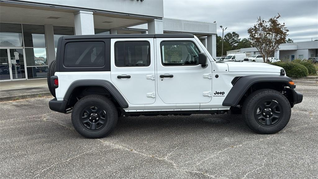 new 2026 Jeep Wrangler car, priced at $38,372